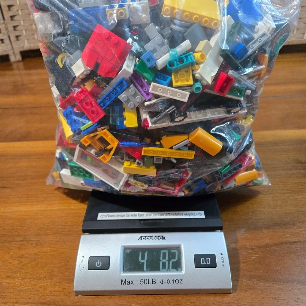 Lego Bulk Lot 4.5lbs Mixed Bricks Wheels Windows Ladders City Technic Parts